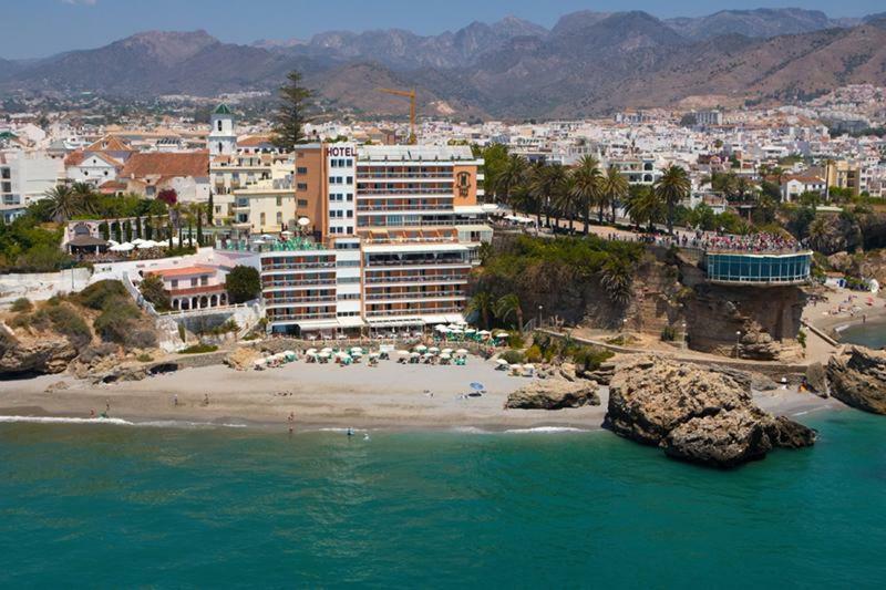 Apartamento Yaiza Nerja Luaran gambar